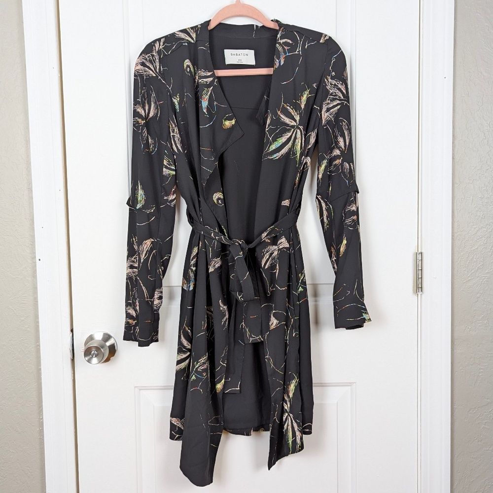 Babaton | Black Floral Sketch Print Belted Quincey Jacket Size Xxs